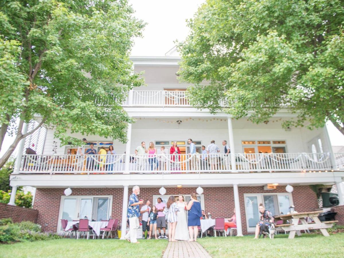 Blue Heron Inn - A Bed And Breakfast Llc Соломонс Экстерьер фото